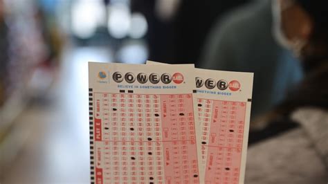 Powerball jackpot soars to $1 billion for Monday night’s drawing.